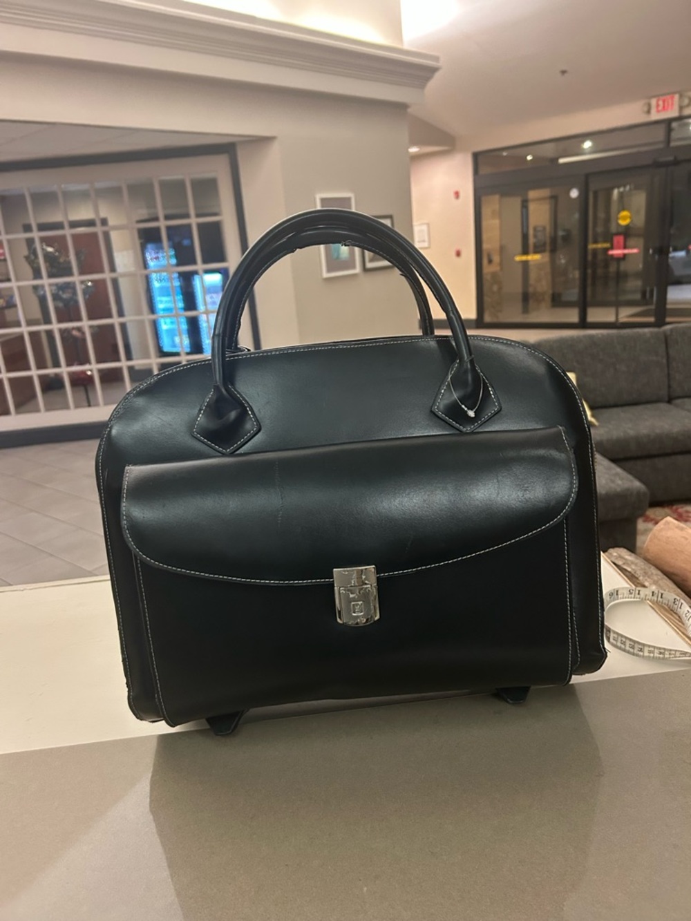 Brief Bag Structured Black Leather Top-Handle Brief Bag Rollers Extremely Nice!